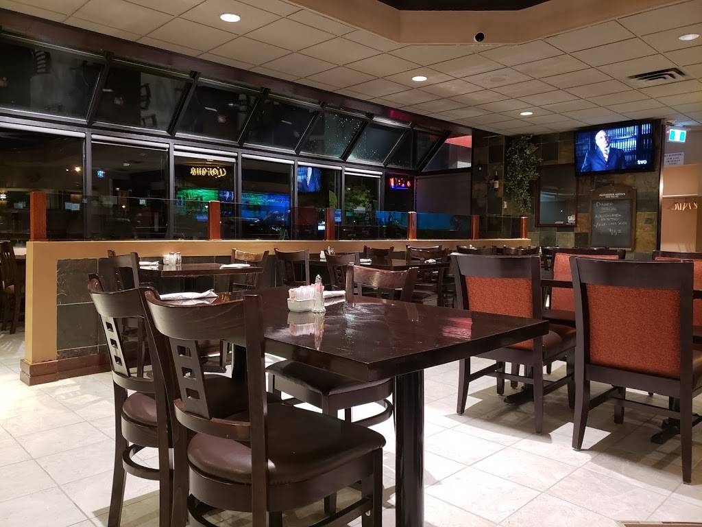 Lorenzo Bar And Grill | restaurant | 911 Richmond Rd, Ottawa, ON K2A 0G8, Canada | 6138205040 OR +1 613-820-5040