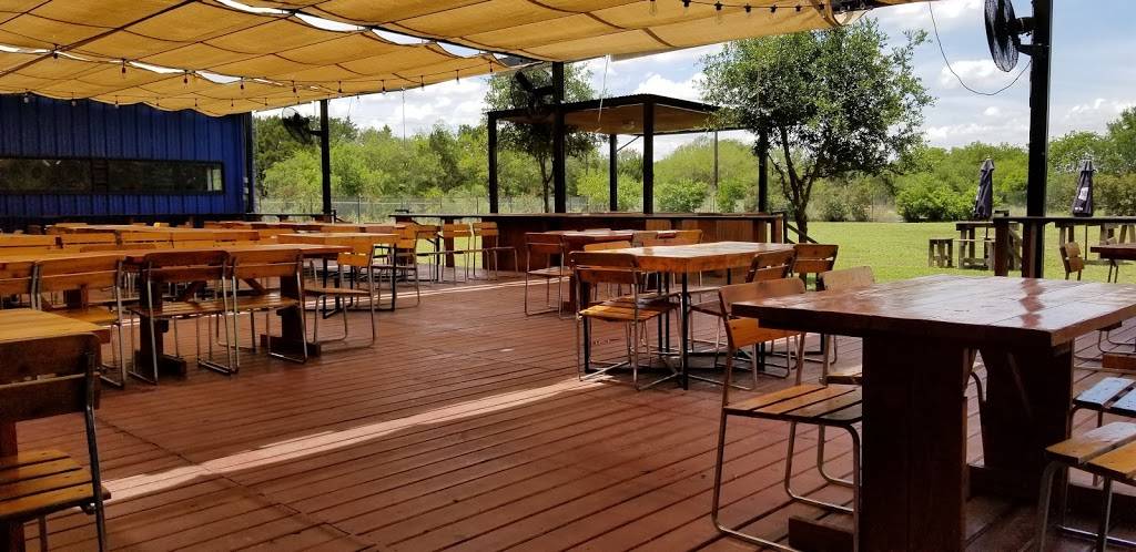 Burnwood ‘68 | restaurant | 18745 Redland Rd, San Antonio, TX 78259, USA | 2104814166 OR +1 210-481-4166