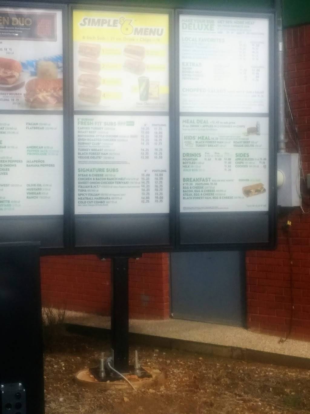 Subway Restaurants | restaurant | 908 S Jefferson St, Athens, AL 35611, USA | 2567711777 OR +1 256-771-1777