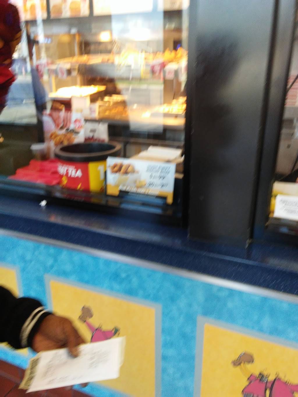 Churchs Chicken | restaurant | 1113 N Gettysburg Ave, Dayton, OH 45417, USA | 9372685752 OR +1 937-268-5752