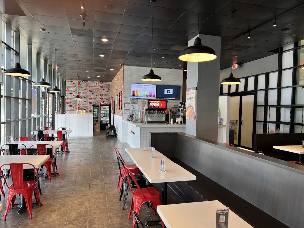 bb.q Chicken Vienna | restaurant | 8603 Westwood Center Dr #100, Vienna, VA 22182, USA | 7037127564 OR +1 703-712-7564