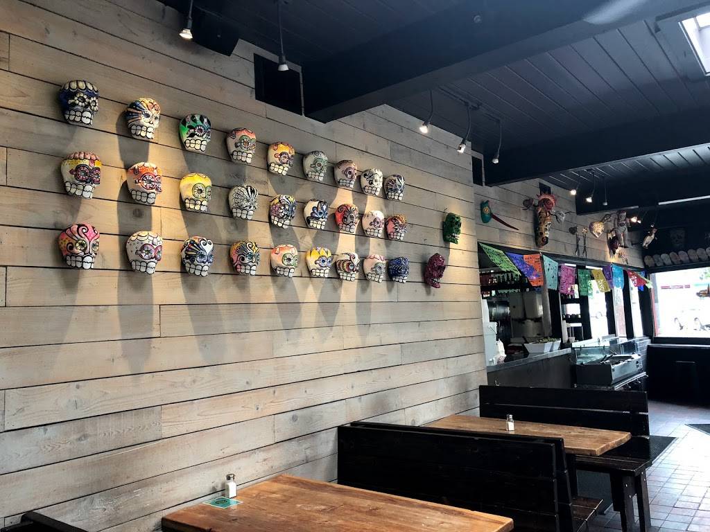 El Camion - Adentro | restaurant | 4301 Leary Way NW, Seattle, WA 98107, USA | 2067845411 OR +1 206-784-5411