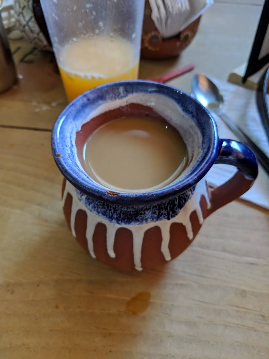 Las Cazuelas | restaurant | 3156 Del Monte Blvd, Marina, CA 93933, USA | 8319013741 OR +1 831-901-3741