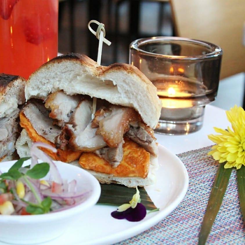 Pollo DOro | meal takeaway | 306 Gold St, Brooklyn, NY 11201, USA | 7188558088 OR +1 718-855-8088