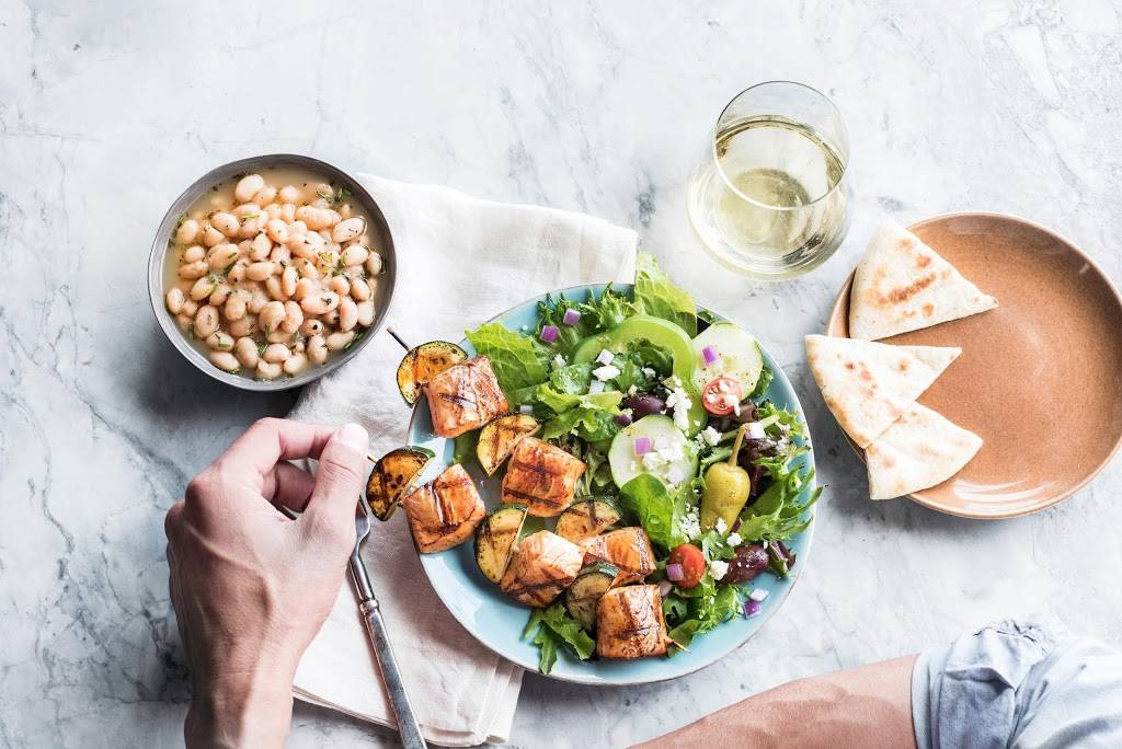 Zoës Kitchen | restaurant | 217 Indian Lake Blvd, Hendersonville, TN 37075, USA | 6153387231 OR +1 615-338-7231