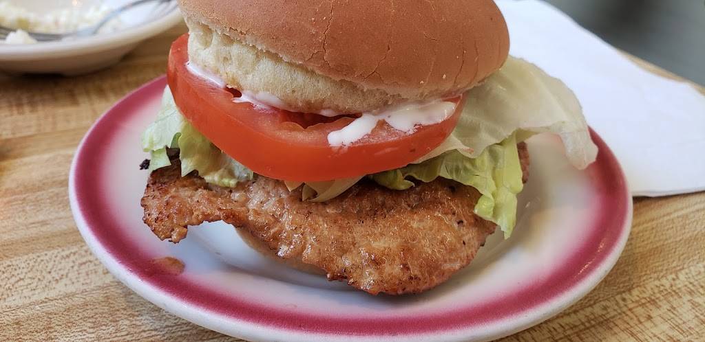 Arties Tenderloin | restaurant | 922 S Main St, Kokomo, IN 46901, USA | 7654579003 OR +1 765-457-9003