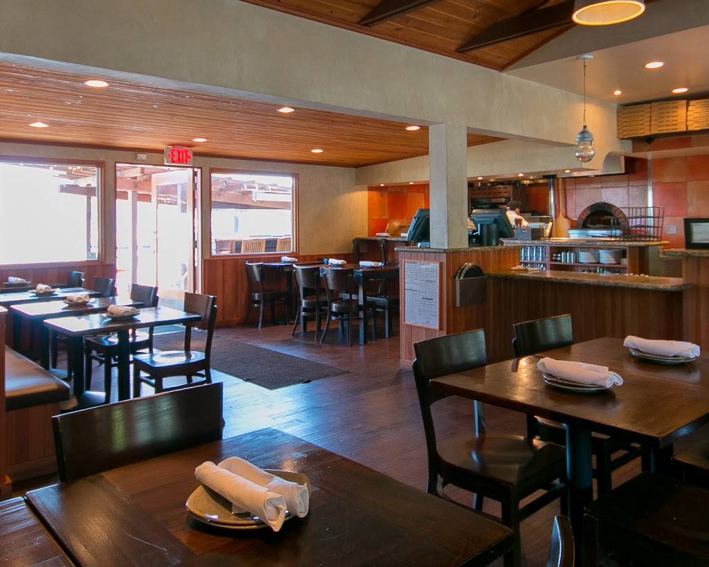 Bar Bocce | restaurant | 1250 Bridgeway, Sausalito, CA 94965, USA | 4153310555 OR +1 415-331-0555