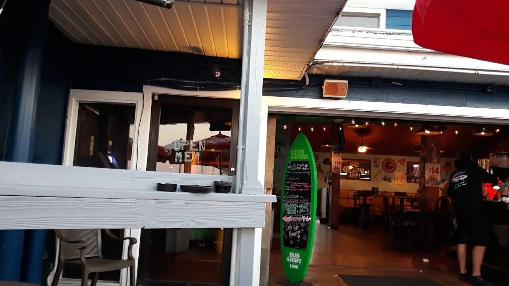 Nauti Parrot Dock Bar | restaurant | 19001 San Carlos Blvd, Fort Myers Beach, FL 33931, USA | 2393145667 OR +1 239-314-5667