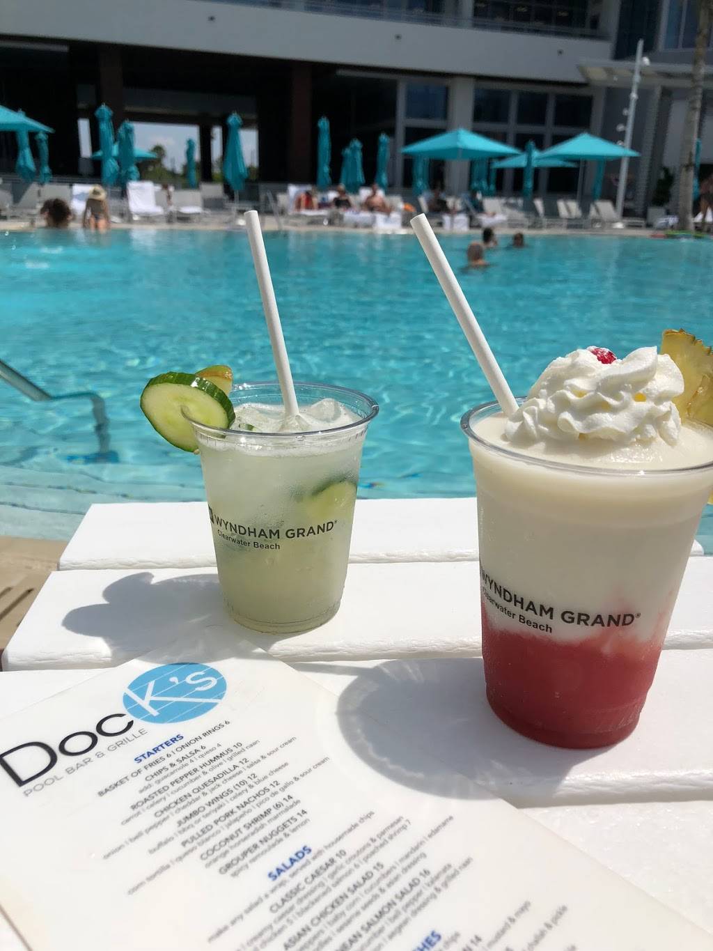 Dock’s Pool Bar and Grille | restaurant | Wyndham Grand, 100 Coronado Dr, Clearwater Beach, FL 33767, USA | 7272819500 OR +1 727-281-9500