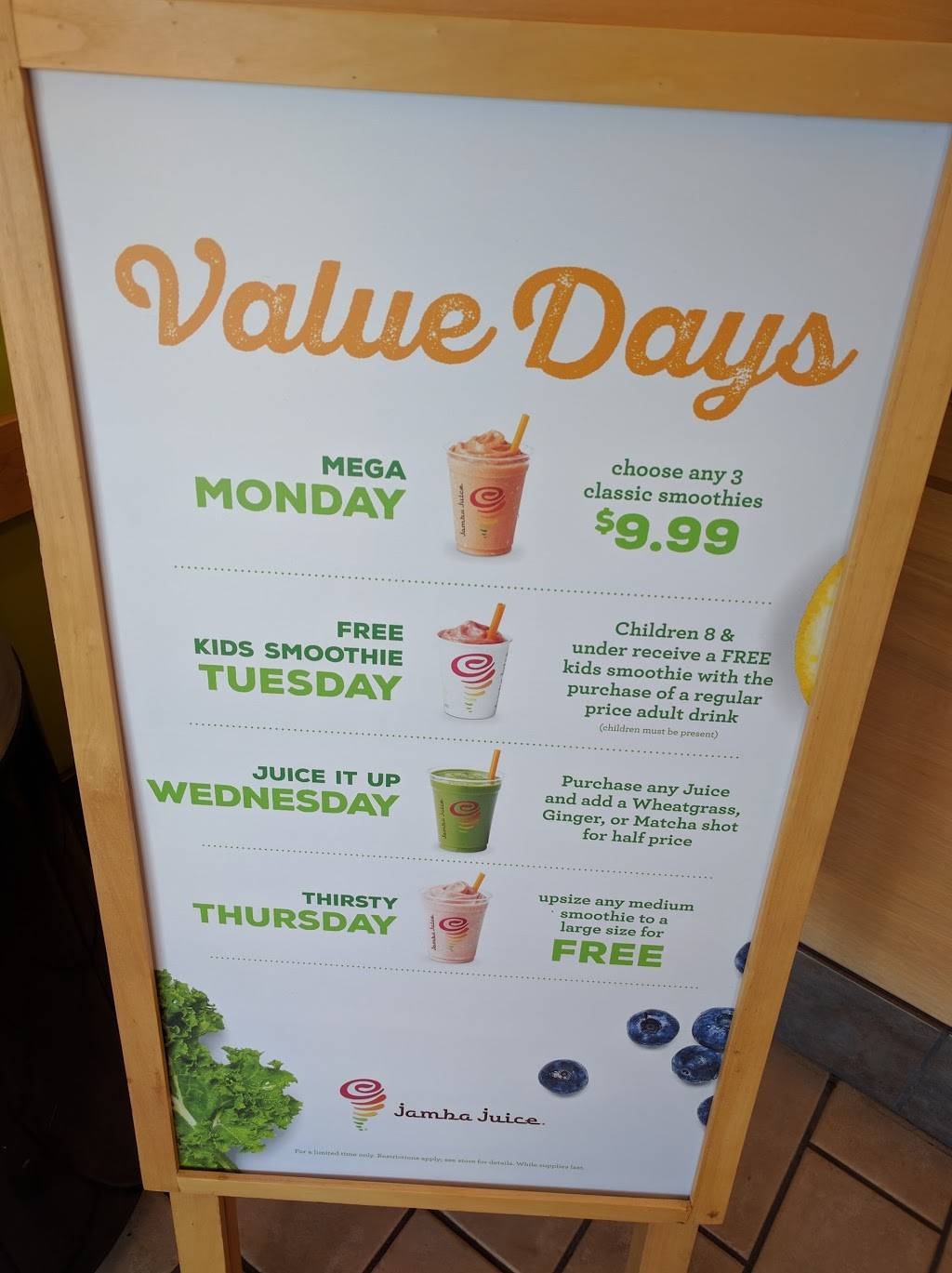 Jamba Greenville | restaurant | 5923 Greenville Ave, Dallas, TX 75206, USA | 2143636461 OR +1 214-363-6461