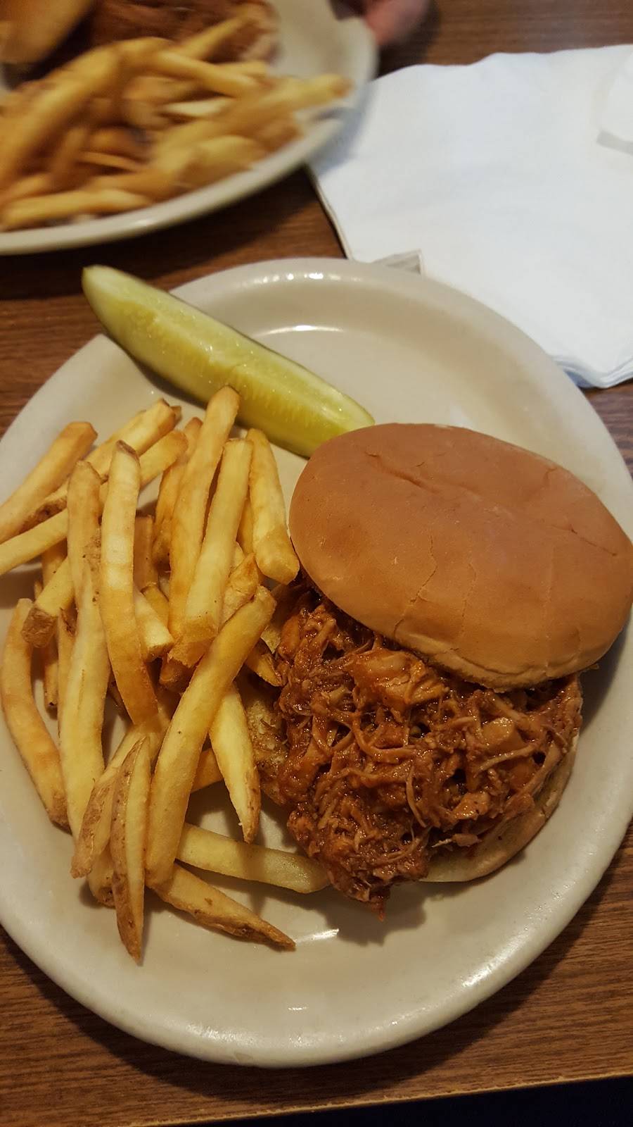 Alva Country Diner | restaurant | 21220 Palm Beach Blvd #3841, Alva, FL 33920, USA | 2397283366 OR +1 239-728-3366