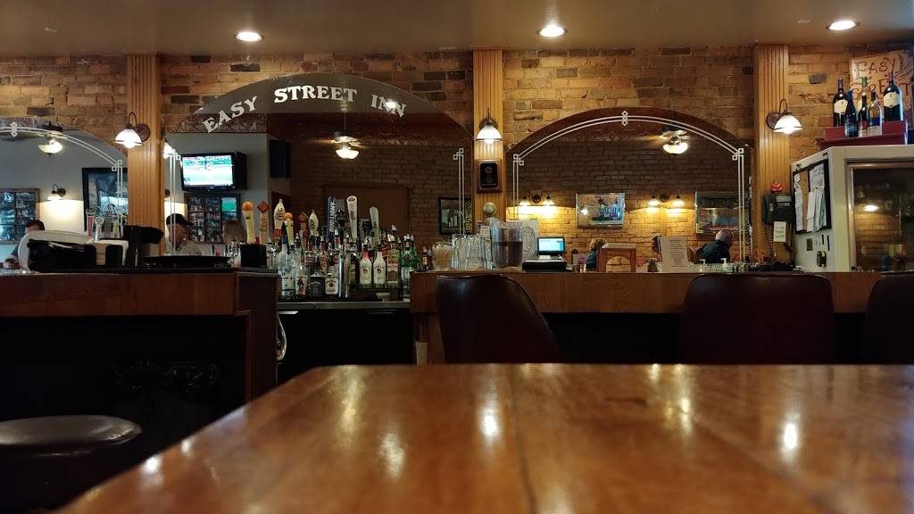 Easy Street Inn Food & Spirits | restaurant | 275 N Paw Paw St, Coloma, MI 49038, USA | 2694683515 OR +1 269-468-3515
