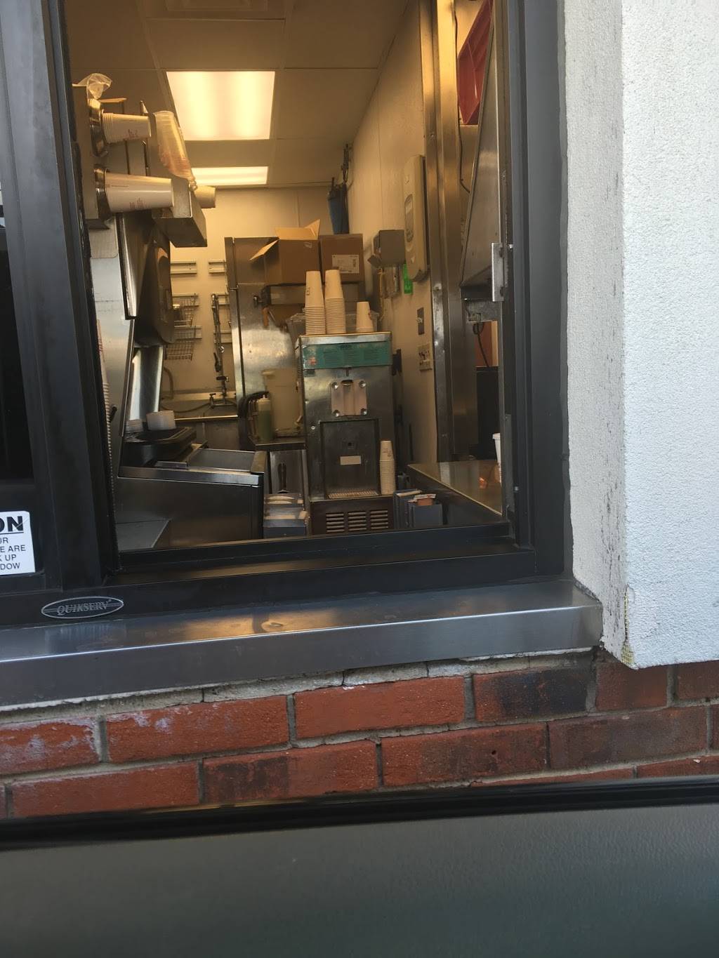 Wendys | restaurant | 1219 Oak Ridge Turnpike, Oak Ridge, TN 37830, USA | 8654839362 OR +1 865-483-9362