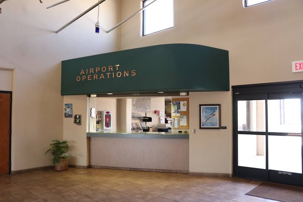 Deer Valley Airport Restaurant | restaurant | 702 W Deer Valley Rd, Phoenix, AZ 85027, USA | 6235825454 OR +1 623-582-5454