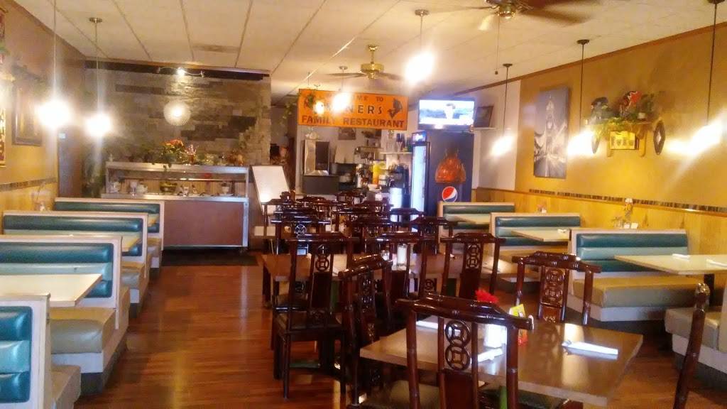 Miners Family Restaurant | restaurant | 304 S Macoupin St, Gillespie, IL 62033, USA | 2178394800 OR +1 217-839-4800