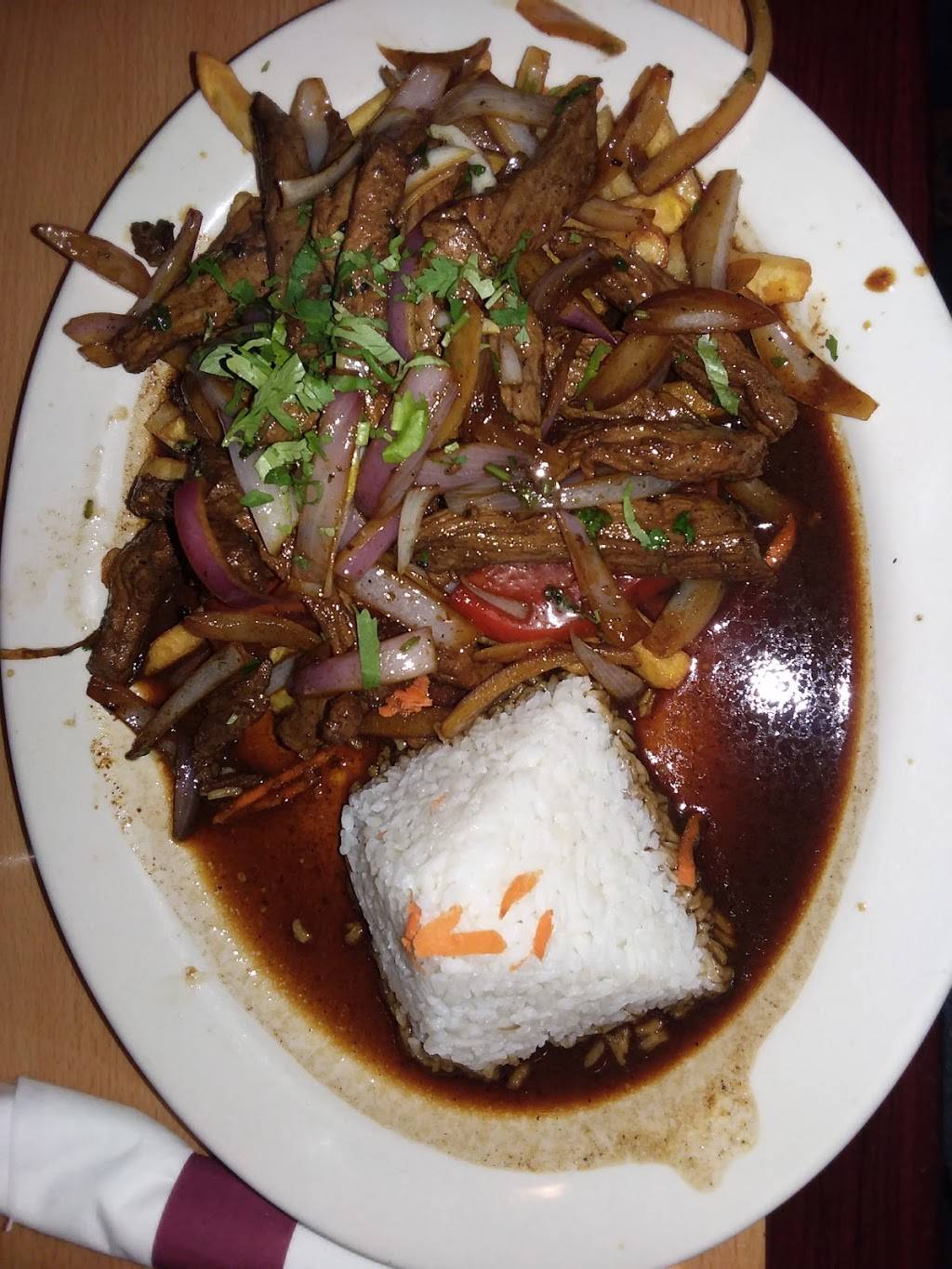 Happy Fish | restaurant | 4046 Fiesta Plaza, Tampa, FL 33607, USA | 8138716953 OR +1 813-871-6953