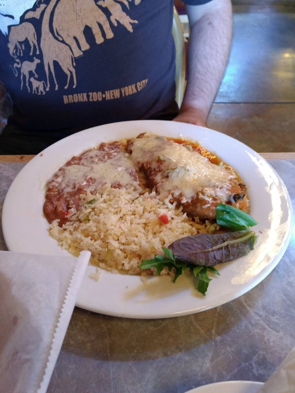 Salsas Cantina | restaurant | 410 Clovis Ave, Clovis, CA 93612, USA | 5593230400 OR +1 559-323-0400