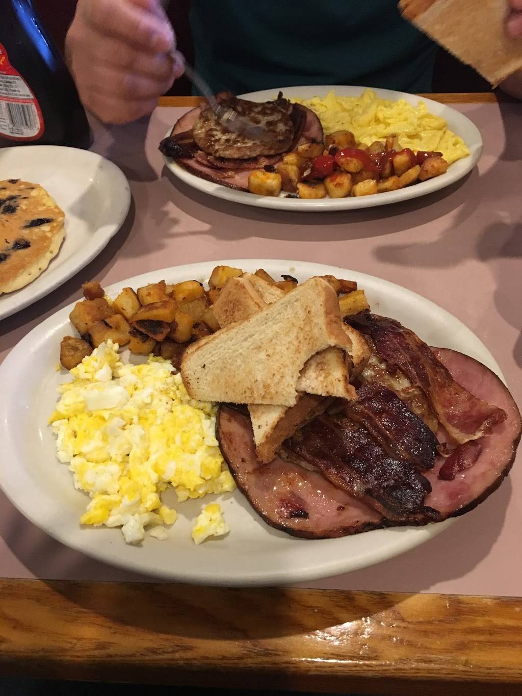 Als Family Diner | restaurant | 500 Merrimack St, Methuen, MA 01844, USA | 9786830920 OR +1 978-683-0920