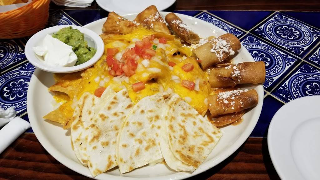 Mexicali Grill | restaurant | 935 Sullivan Ave, South Windsor, CT 06074, USA | 8604322205 OR +1 860-432-2205