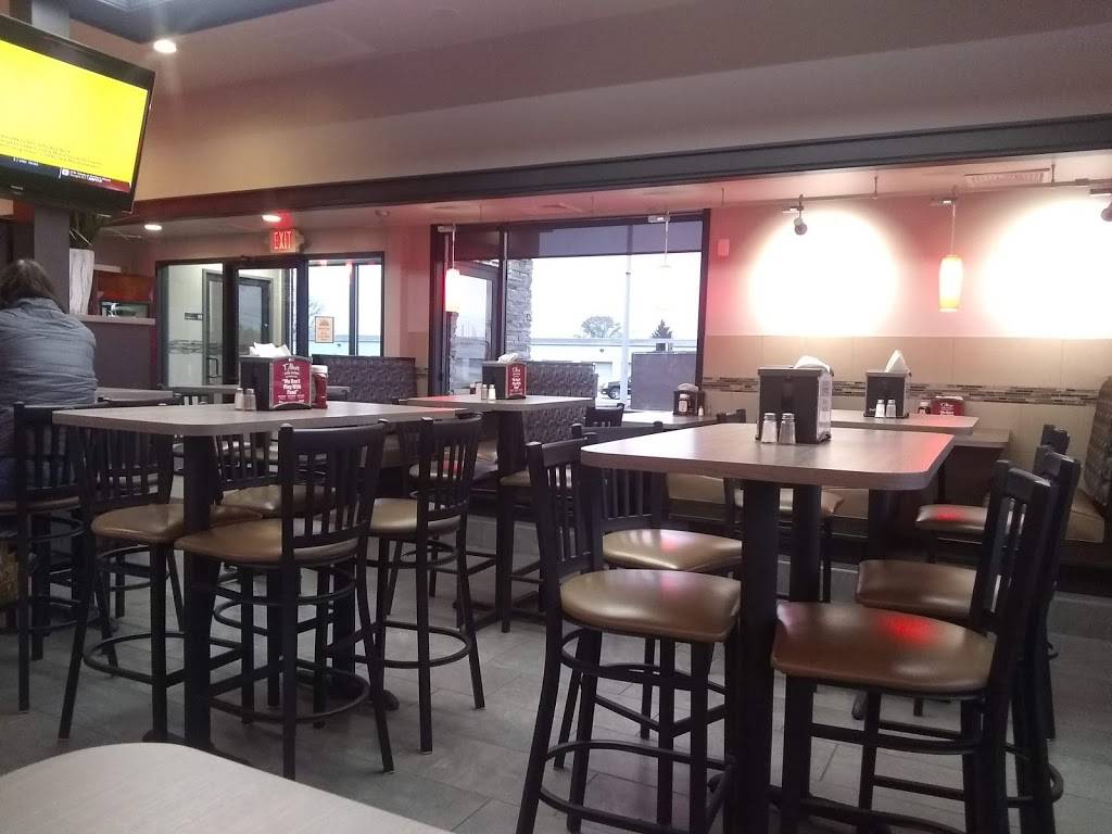 T. Allens King Gyros | restaurant | 3417 Lincoln Way W, South Bend, IN 46628, USA | 5742328901 OR +1 574-232-8901