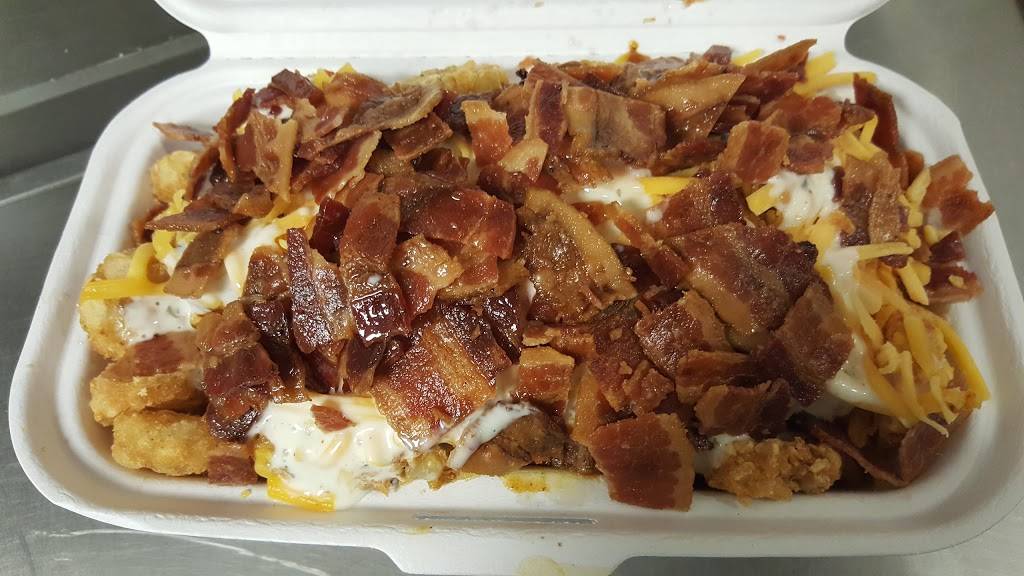 Wienerschnitzel | restaurant | 10207 San Sevaine Way, Jurupa Valley, CA 91752, USA | 9517901380 OR +1 951-790-1380