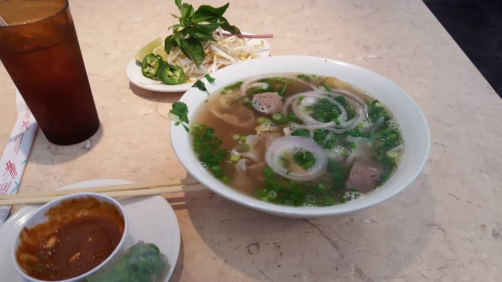 Pho US | restaurant | 5553 Hwy 6 N, Houston, TX 77084, USA | 2818551682 OR +1 281-855-1682