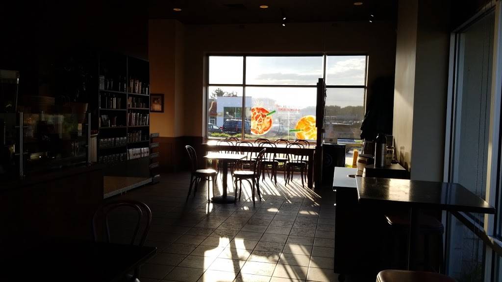 Starbucks | cafe | 2160 Morthland Dr, Valparaiso, IN 46385, USA | 2194773749 OR +1 219-477-3749