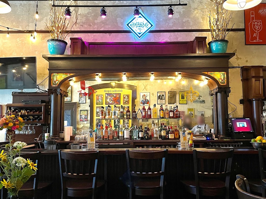 Off The Square Cafe | restaurant | 25 S Poplar St, Marianna, AR 72360, USA | 8706626494 OR +1 870-662-6494