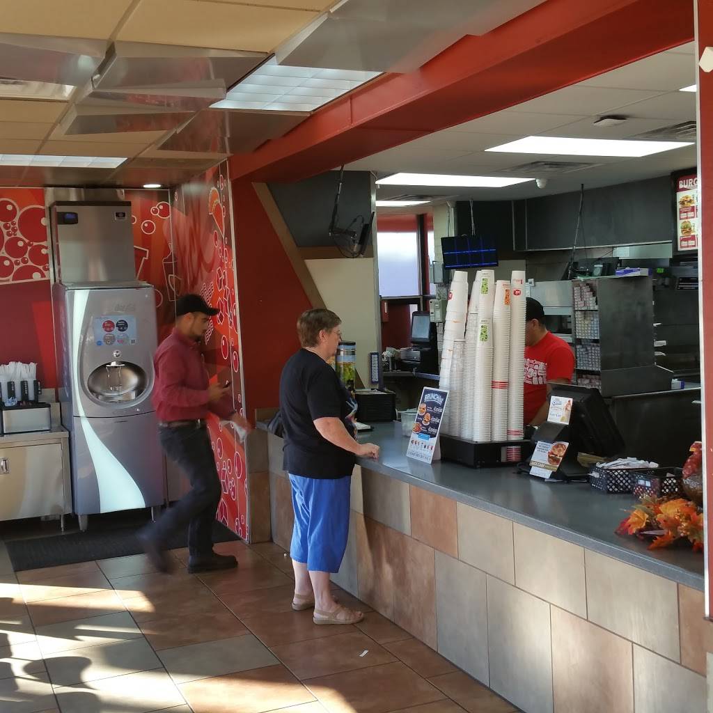 Jack in the Box | restaurant | 900 N Collins St, Arlington, TX 76011, USA | 8172740896 OR +1 817-274-0896