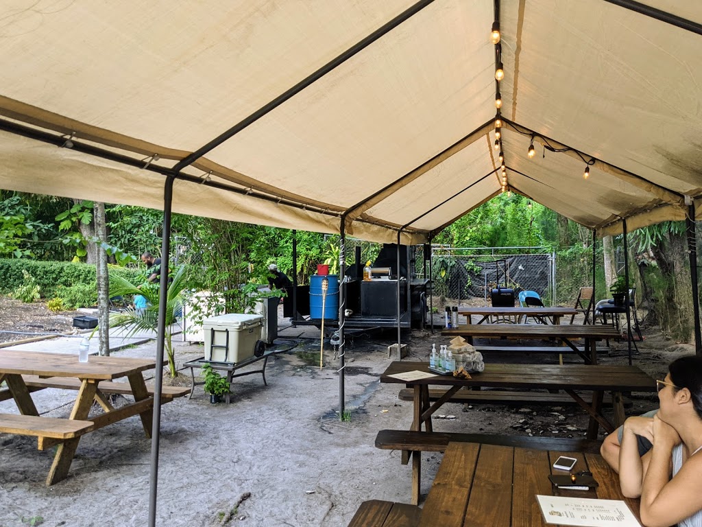 Drinking Pig BBQ | meal takeaway | 845 NE 151st St, Miami, FL 33162, USA | 9545893759 OR +1 954-589-3759