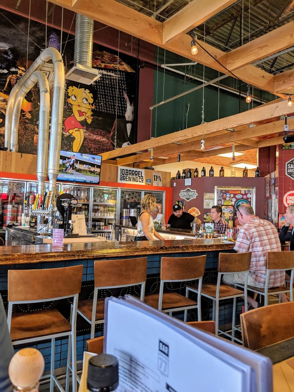 Bar 77 | restaurant | 7133 N Oracle Rd, Tucson, AZ 85704, USA | 5203520111 OR +1 520-352-0111