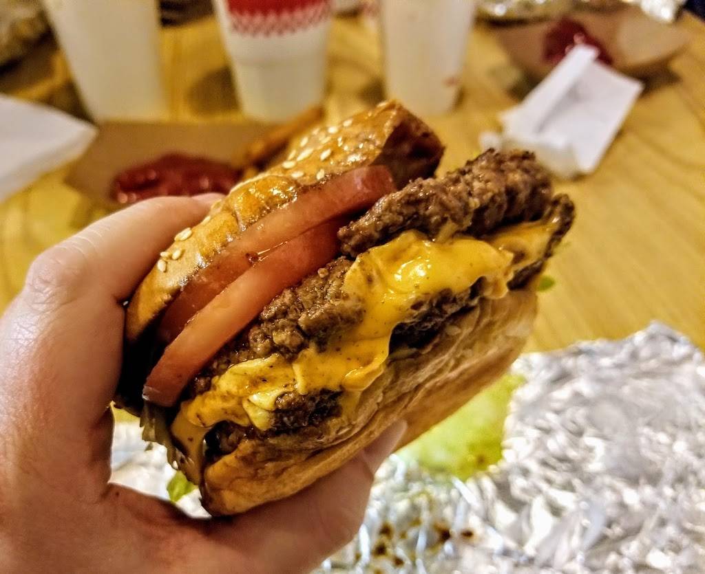 Five Guys | meal takeaway | 1795 Us Highway 17 N, Mt Pleasant, SC 29464, USA | 8438814550 OR +1 843-881-4550