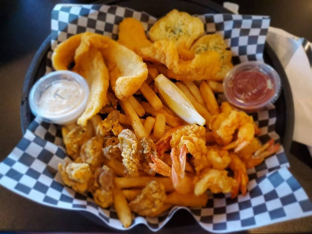 Smileys Grill New Orleans | restaurant | 3716 Downman Rd, New Orleans, LA 70126, USA | 5042487270 OR +1 504-248-7270