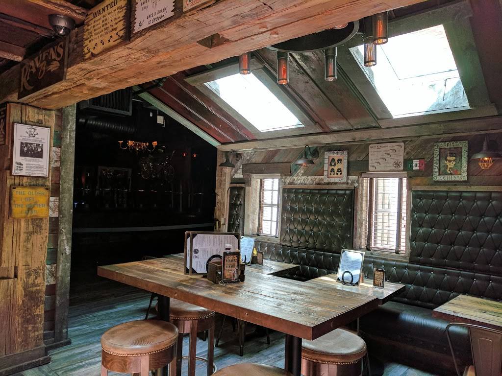 The Horse You Came In On Saloon | restaurant | 1626 Thames St, Baltimore, MD 21231, USA | 4103278111 OR +1 410-327-8111