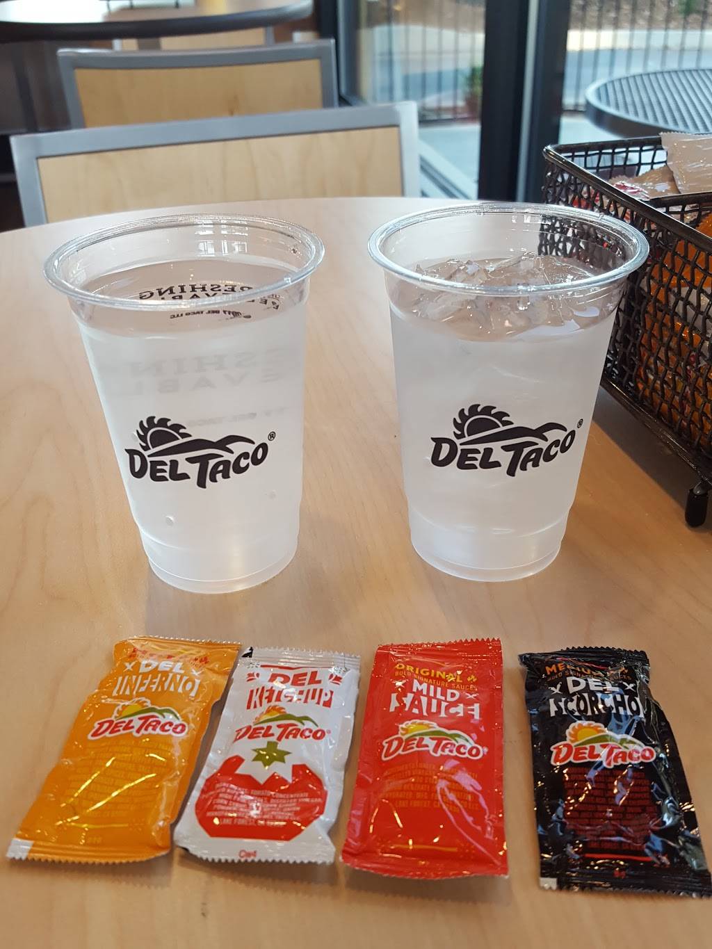 Del Taco | restaurant | 1957 E 20th St, Chico, CA 95928, USA | 5308090765 OR +1 530-809-0765