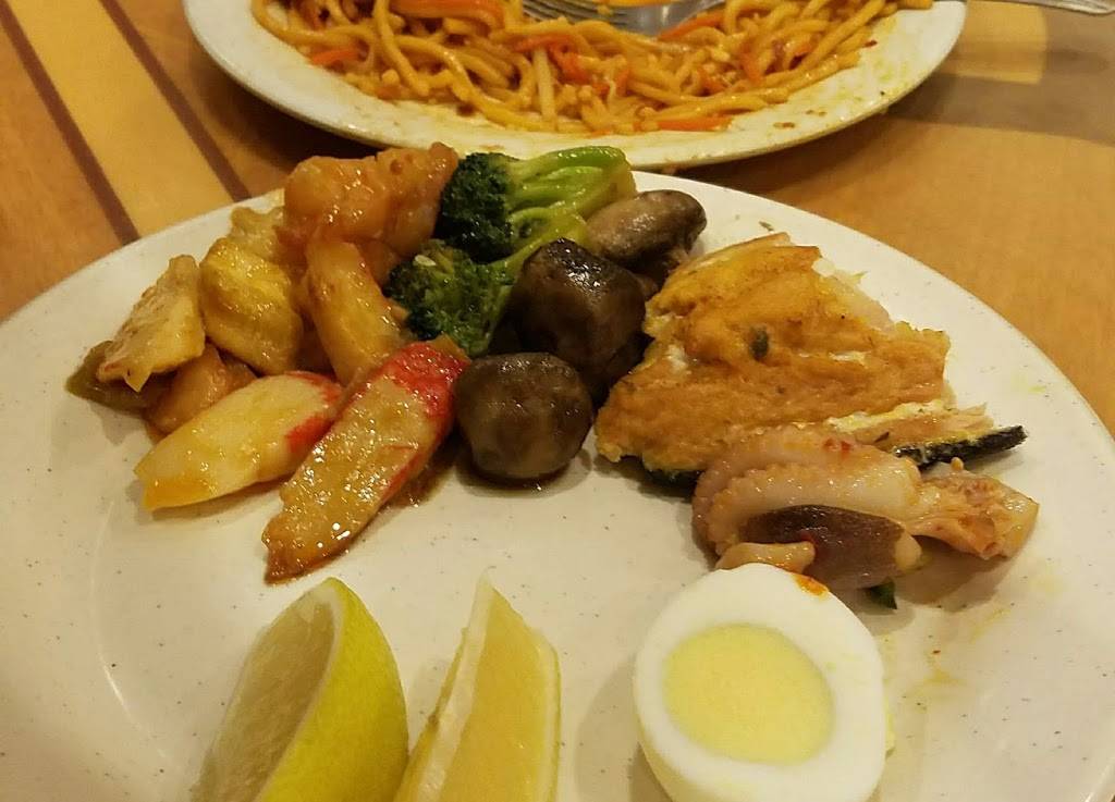 New Town Buffet | restaurant | 8500 N Cracker Barrel Rd, Tucson, AZ 85743, USA | 5205727888 OR +1 520-572-7888