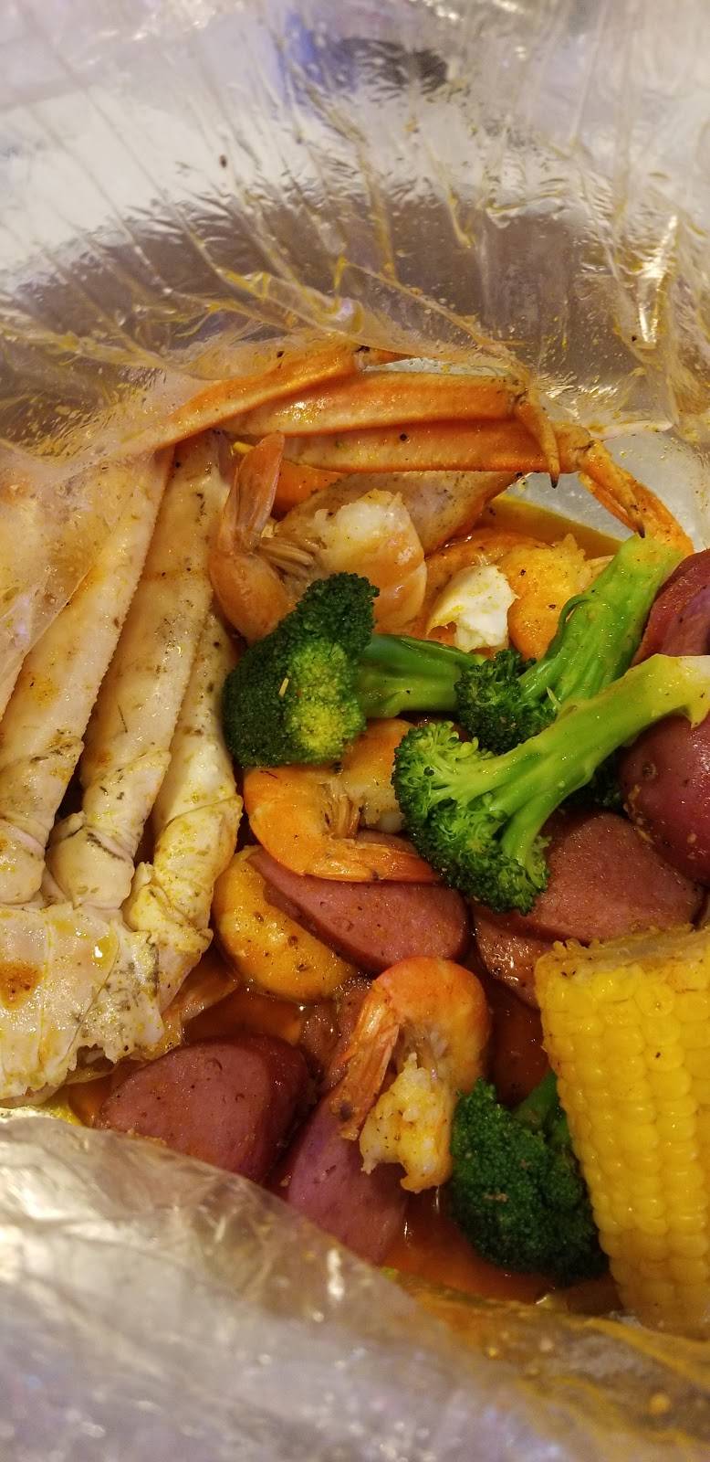 Hot N Juicy Crab | restaurant | 7216 W 191st St, Tinley Park, IL 60487, USA | 8157343378 OR +1 815-734-3378