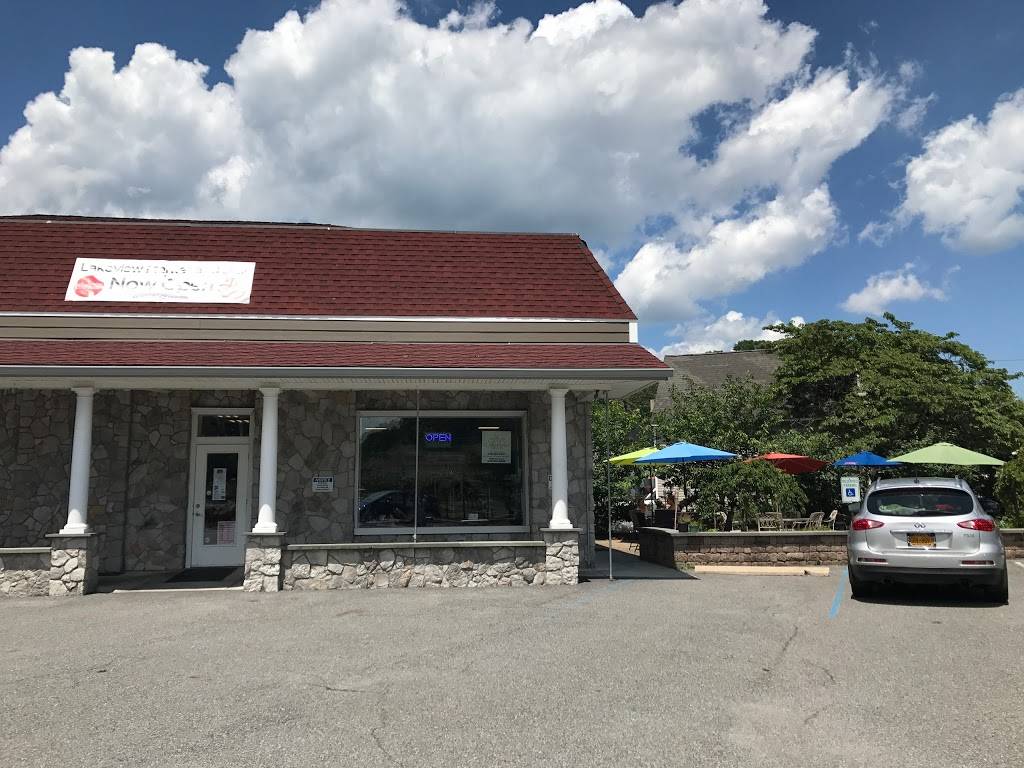 Lakeview Market & Deli | restaurant | 562 US-6, Mahopac, NY 10541, USA | 8458038435 OR +1 845-803-8435
