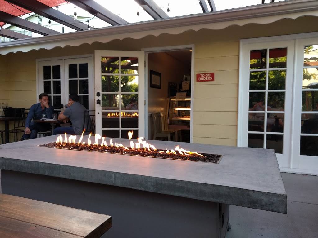 SunCafe | restaurant | 10820 Ventura Blvd, Studio City, CA 91604, USA | 8189274100 OR +1 818-927-4100