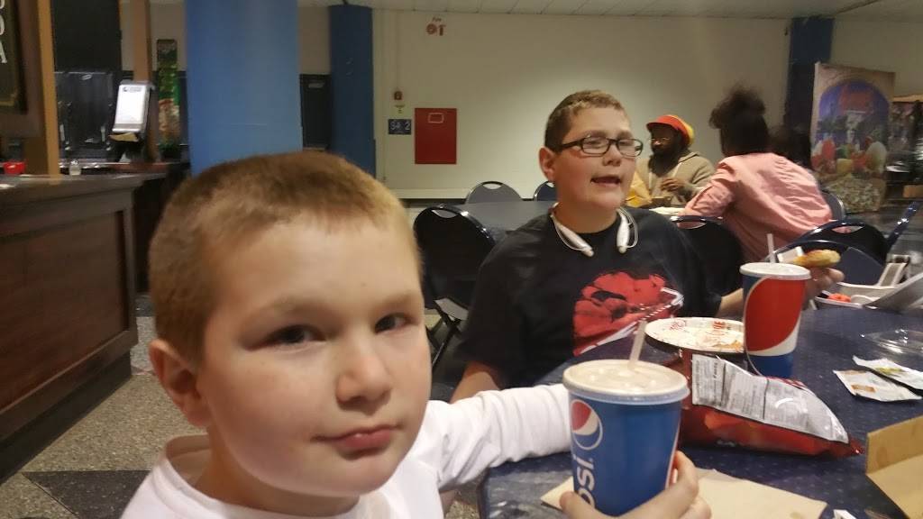 Jamba Juice McCormick Place Convention Center | restaurant | 2301 S Lake Shore Dr, Chicago, IL 60616, USA | 3126172523 OR +1 312-617-2523