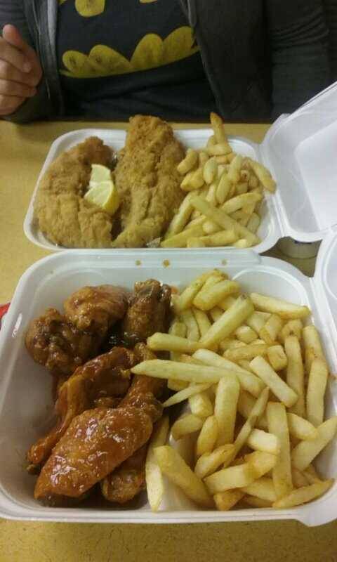 Gyro Land | restaurant | 3313 N Nebraska Ave, Tampa, FL 33603, USA | 8132210022 OR +1 813-221-0022