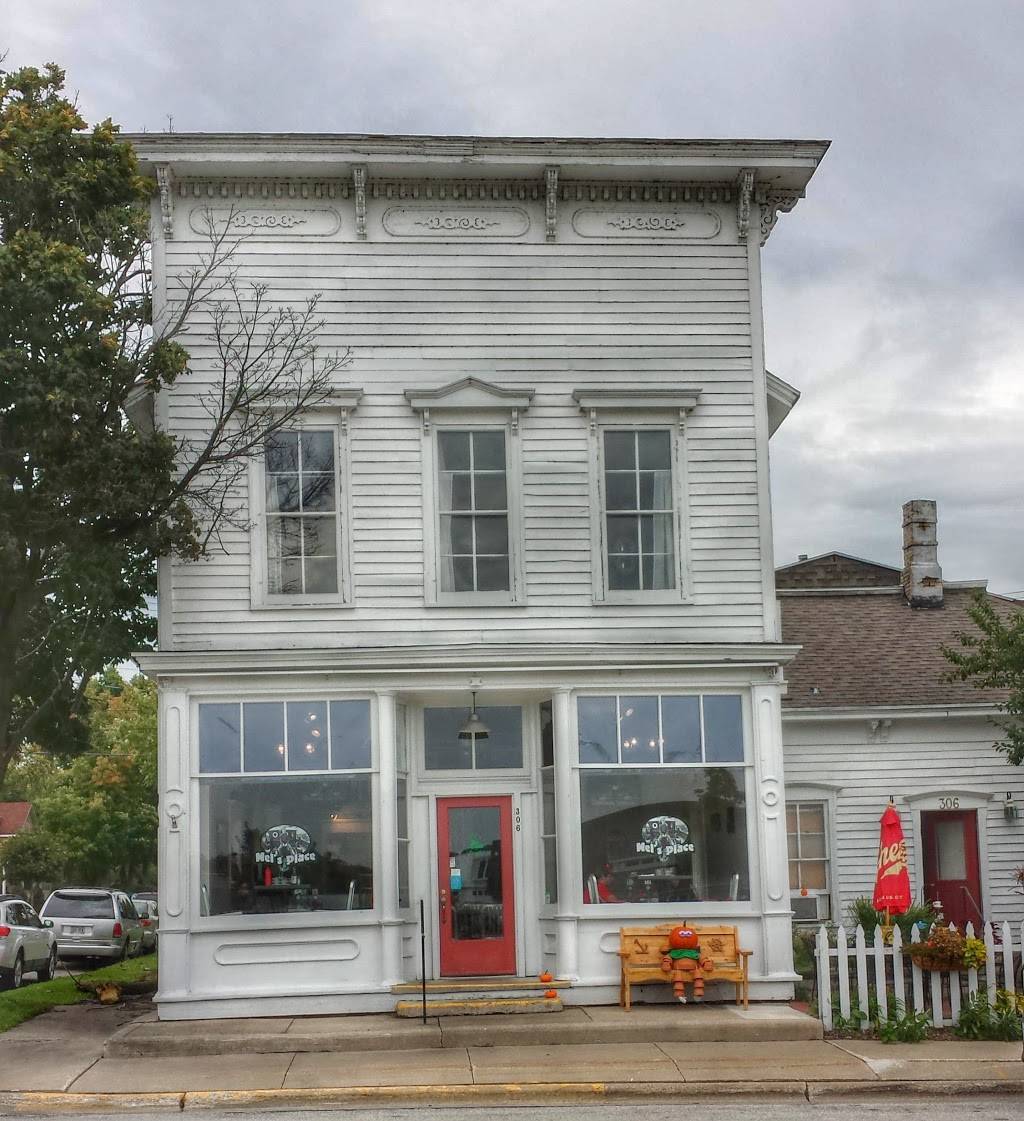 Lolas Bakery & Restaurant | bakery | 306 S 3rd Ave, Sturgeon Bay, WI 54235, USA | 9204735055 OR +1 920-473-5055