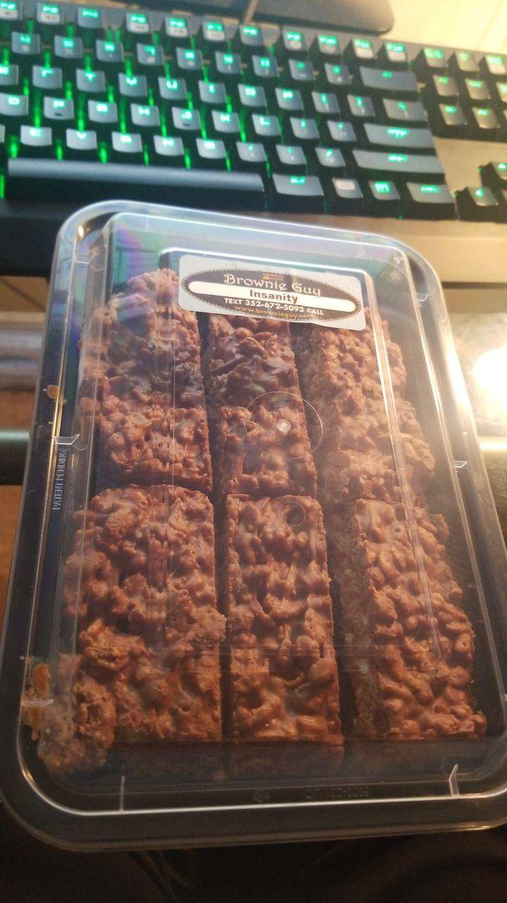 Brownie Guy Gourmet Brownies | restaurant | 602 NW 75th St Suite B, Gainesville, FL 32608, USA | 3526725093 OR +1 352-672-5093