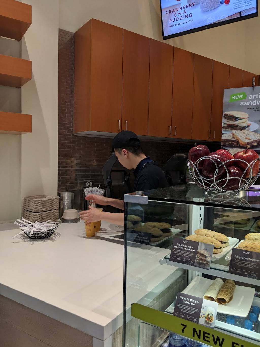 Jugo Juice | restaurant | Vaughan Mills, 1 Bass Pro Mills Dr Unit 396, Concord, ON L4K 5W4, Canada | 4167618818 OR +1 416-761-8818