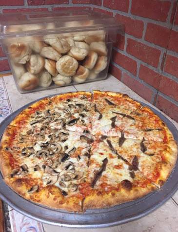 Gio-Joes Pizzeria | restaurant | 8900 S, US-1, Port St. Lucie, FL 34952, USA | 7728772176 OR +1 772-877-2176