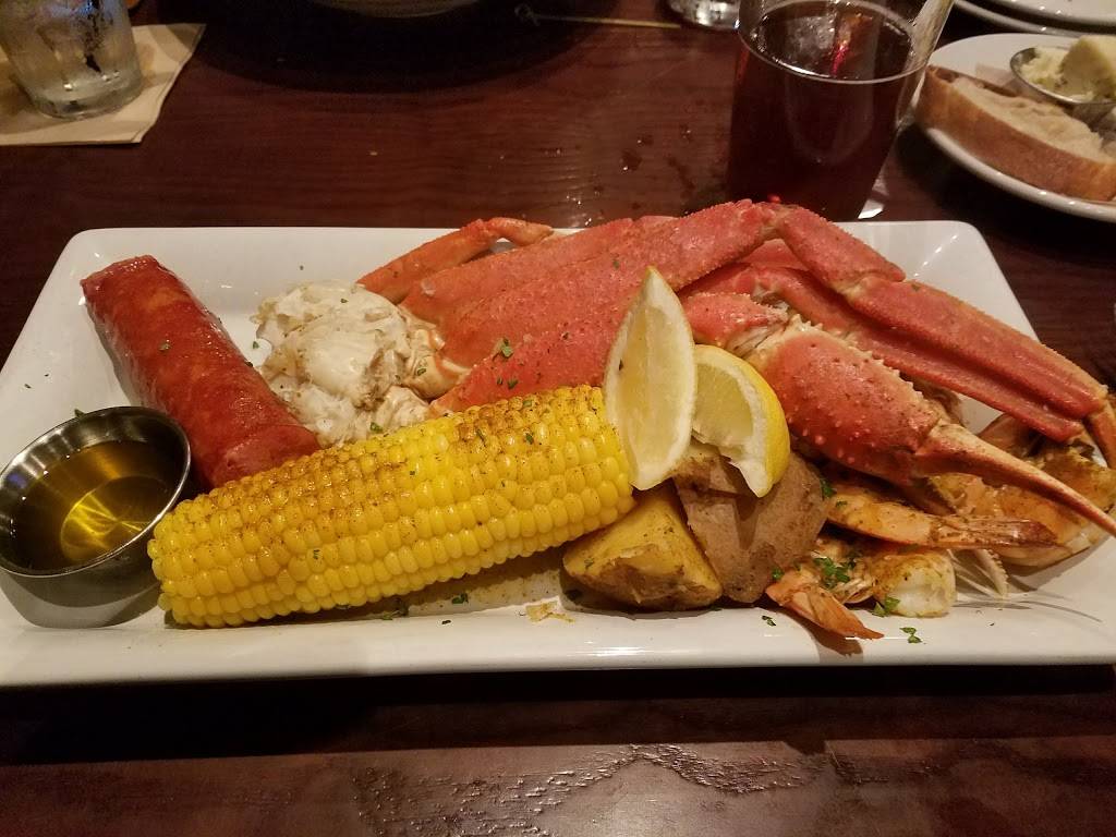 Goin Coastal | restaurant | 125 W Main St, Canton, GA 30114, USA | 7704793737 OR +1 770-479-3737