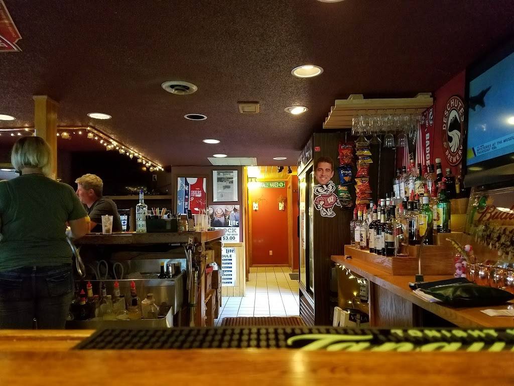 Fish Tales Pub & Grub | restaurant | 12502 Co Rd B, Hayward, WI 54843, USA | 7156348100 OR +1 715-634-8100