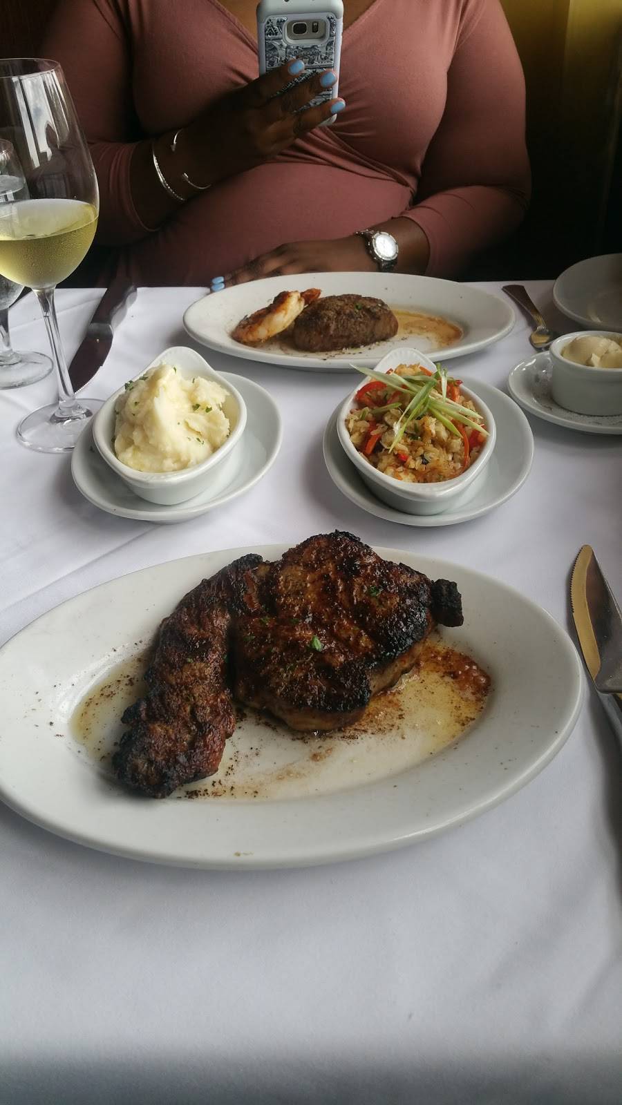 Ruths Chris Steak House | restaurant | 315 Chestnut Street Hyatt Hotel, St. Louis, MO 63102, USA | 3142593200 OR +1 314-259-3200