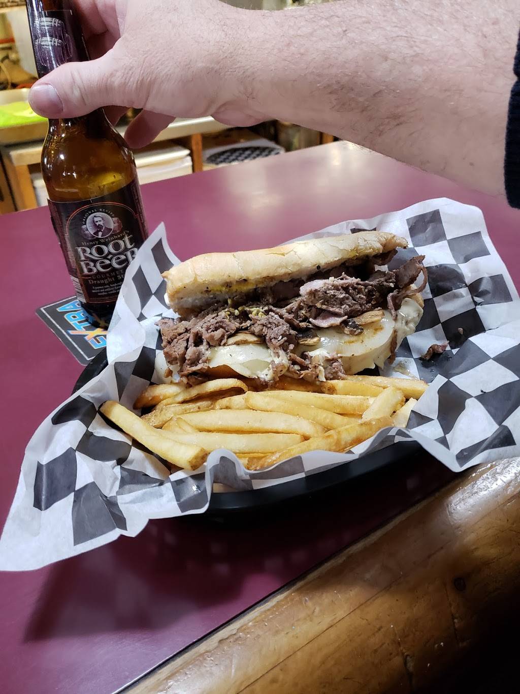 Pullman Tavern | restaurant | 5604 109th Ave, Pullman, MI 49450, USA | 2692366264 OR +1 269-236-6264