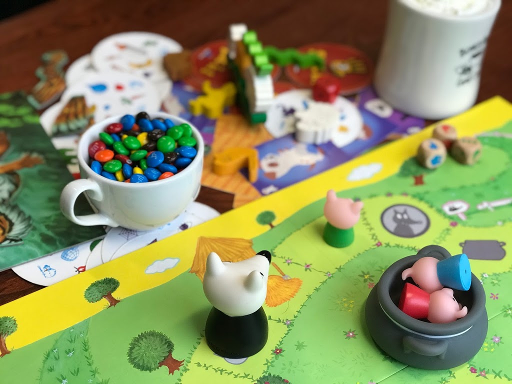 Bonus Round Game Cafe | cafe | 3230 N Clark St, Chicago, IL 60657, USA | 7738571037 OR +1 773-857-1037